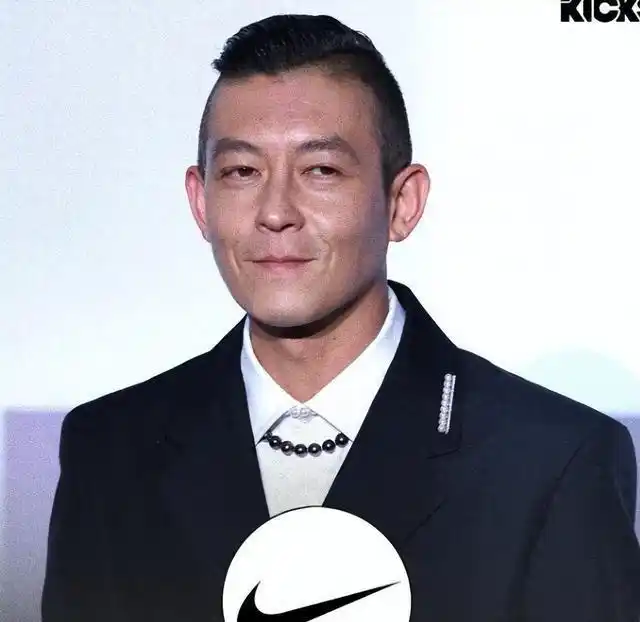 娱乐圈暗箱操作_为什么最近的明星都扒出黑料,_娱乐圈潜规则曝光