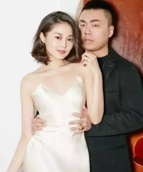 晚晚 网红 阶级跨越_晚晚 丈夫 林翰 木木美术馆_网红夫妻晚晚黑料,